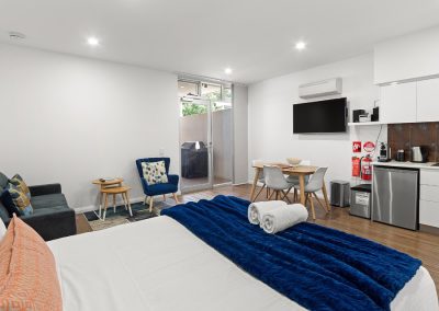 Loxton Accommodation Studio accessibility suite Jury Room